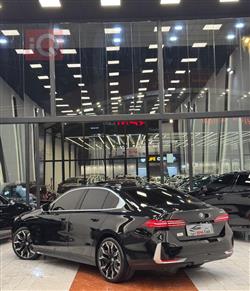 بي ام دبليو الفئة 5